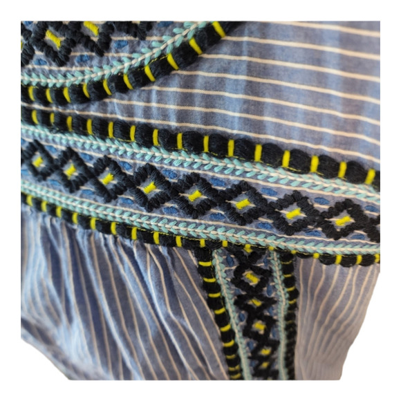 Vineyard Vines Yarn Dye Stripe Embroidered Shift Dress size small - Picture 2 of 8